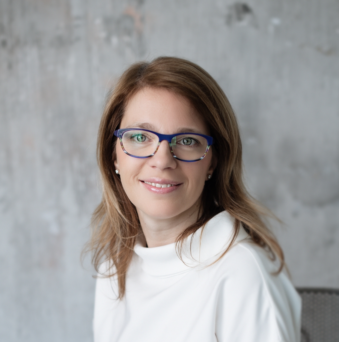 dr. Mikulás Krisztina PhD.